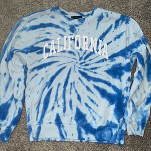 Blue tie die California crew neck